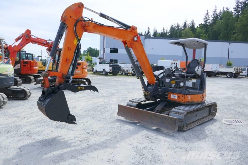 Hitachi ZX40U-3 小型挖土機/掘鑿機<7t(小型挖掘機)
