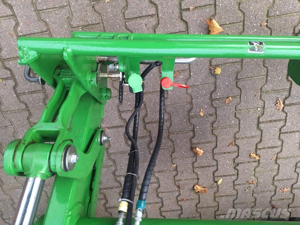 John Deere 5075M 曳引機