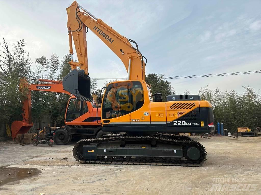 Hyundai R220 履帶式 挖土機/掘鑿機/挖掘機
