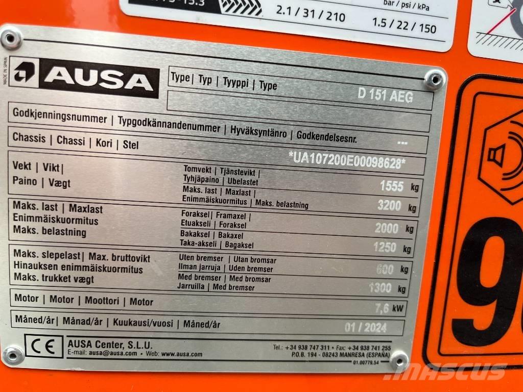 Ausa D151AEG 側卸礦車