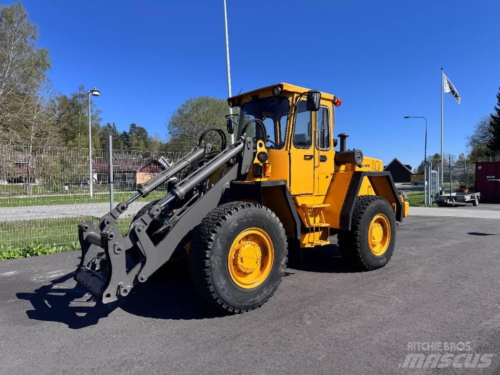 Volvo BM L 70 輪胎式裝載機
