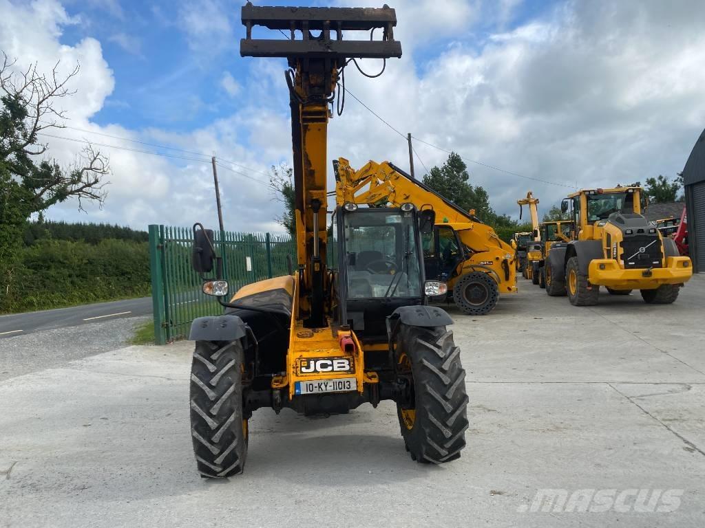 JCB 526-56 農業用伸縮臂裝載機