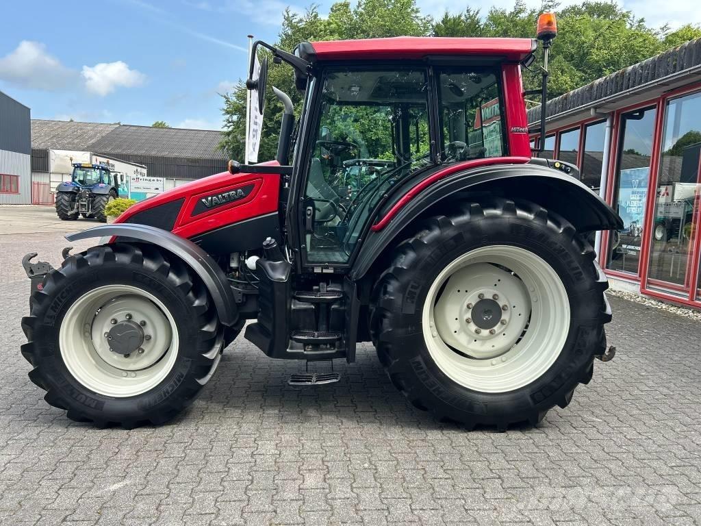 Valtra N 93 曳引機