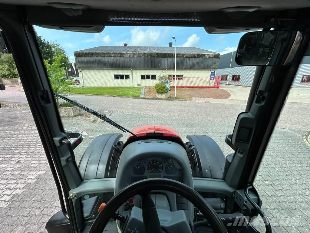 Valtra N 93 曳引機
