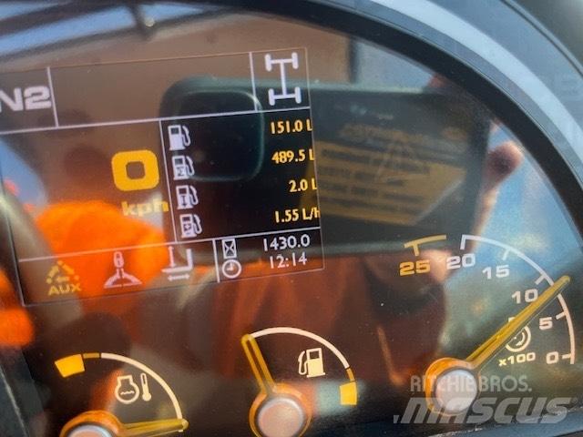 JCB 540-140 伸縮臂操作車