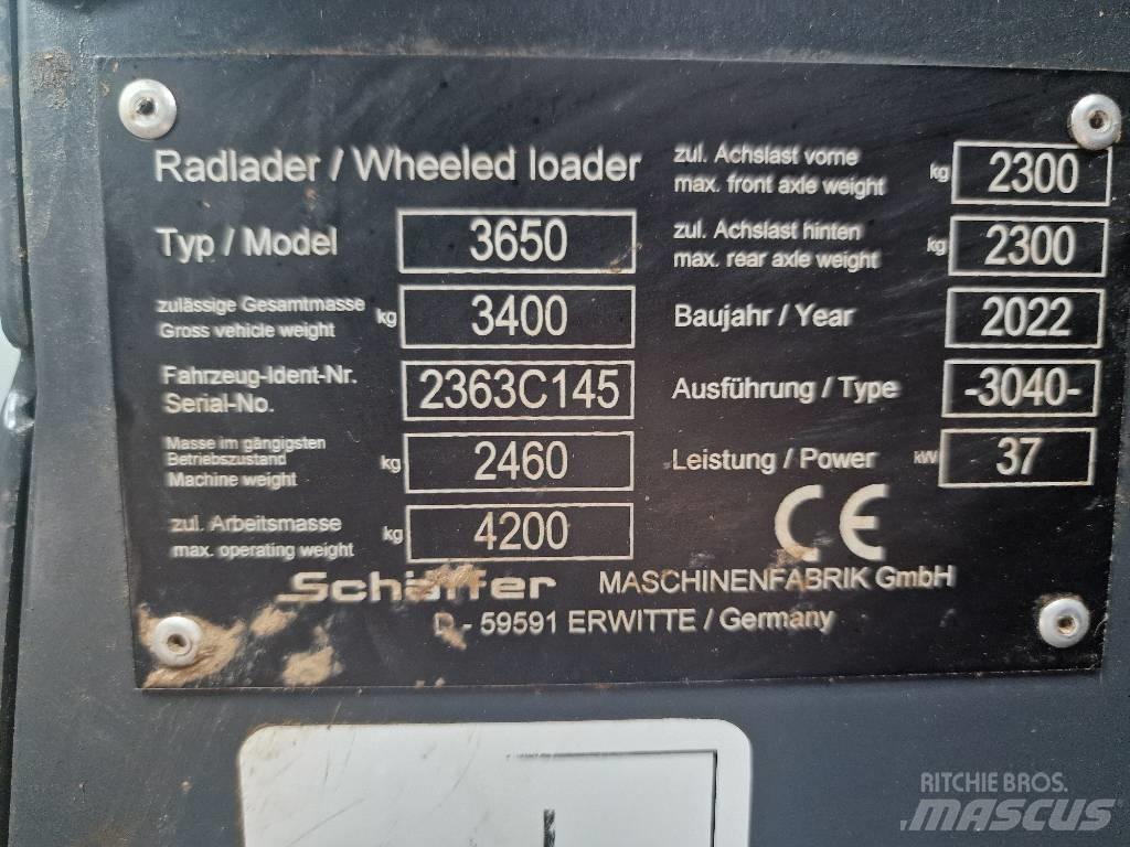 Schäffer 3650 輪胎式裝載機