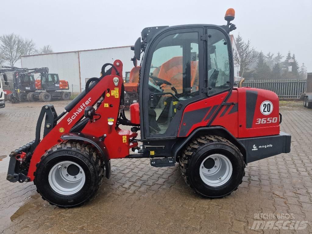 Schäffer 3650 輪胎式裝載機