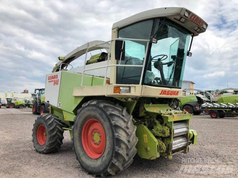 CLAAS JAGUAR 840 自走式飼料採集機