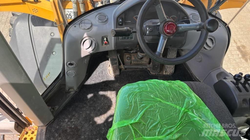 Volvo L 90 G 輪胎式裝載機