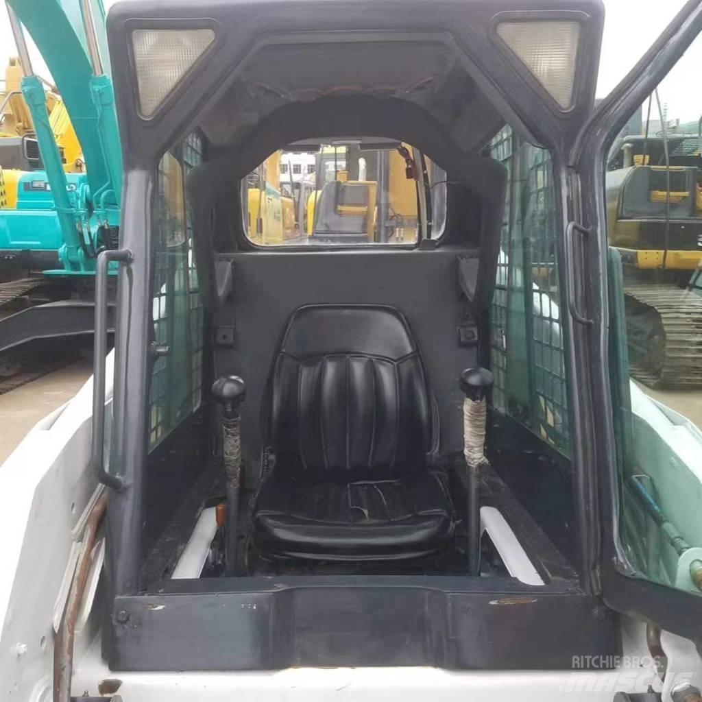Bobcat S 160 滑移轉向裝載機