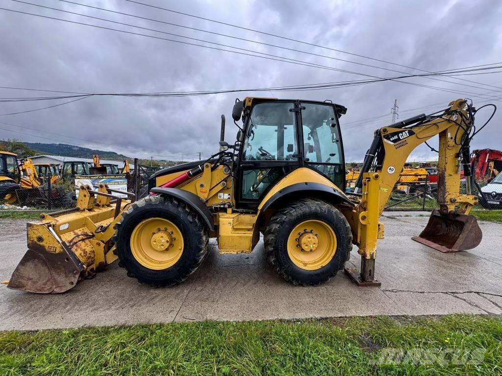 CAT 444 E 反鏟裝載機