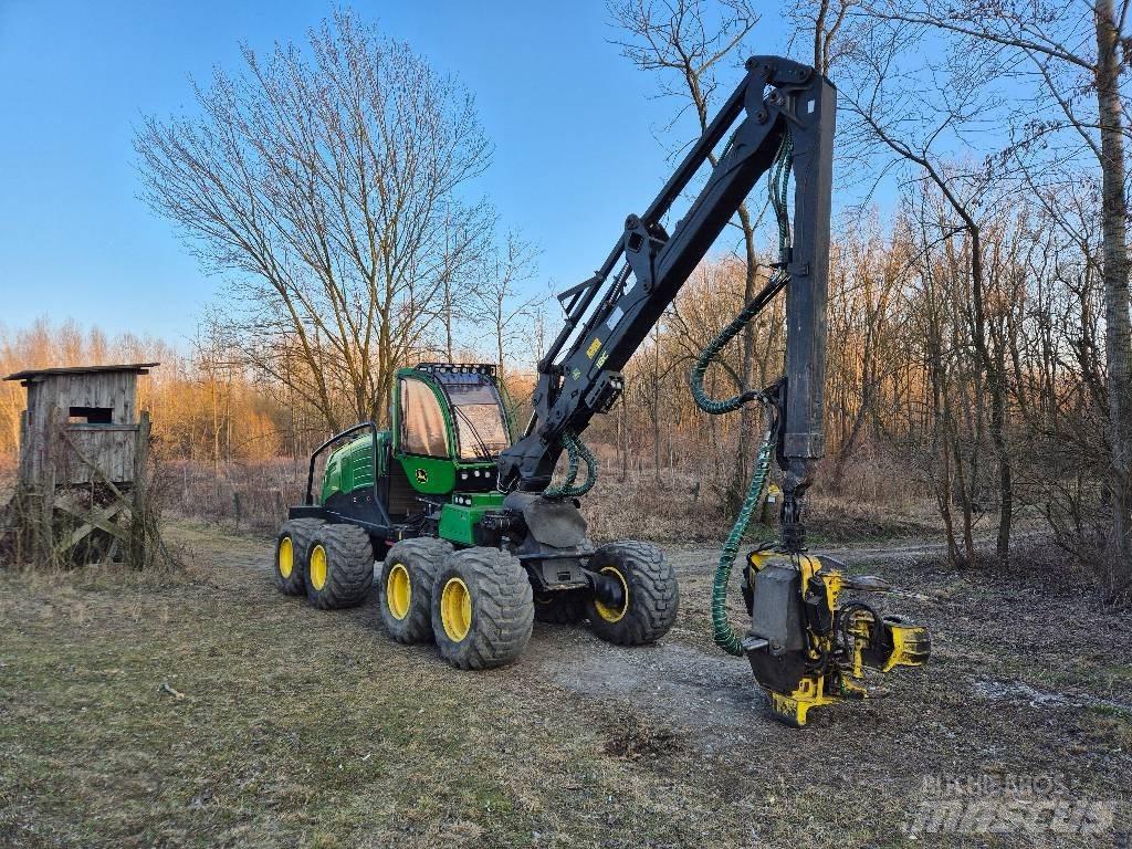 John Deere 1270 G 收穫機