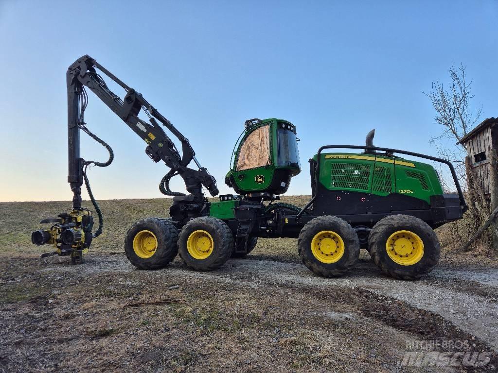 John Deere 1270 G 收穫機