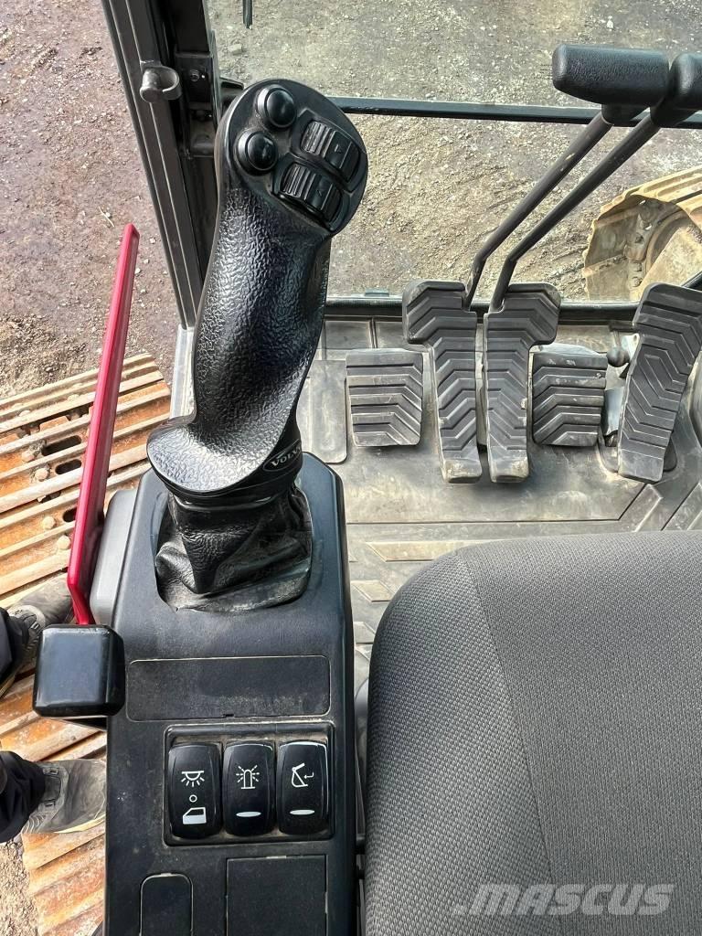Volvo ECR 235 EL 履帶式 挖土機/掘鑿機/挖掘機