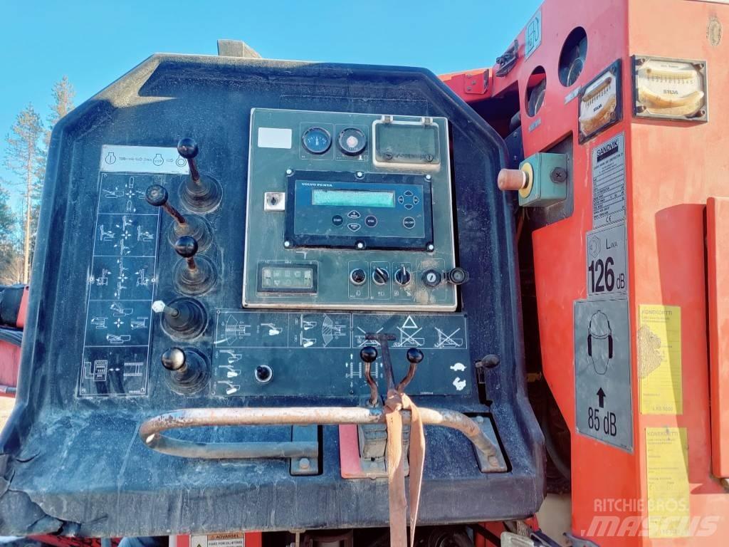Sandvik DC 560 鑽孔機
