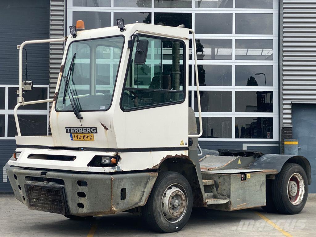 Terberg YT222 曳引機組件