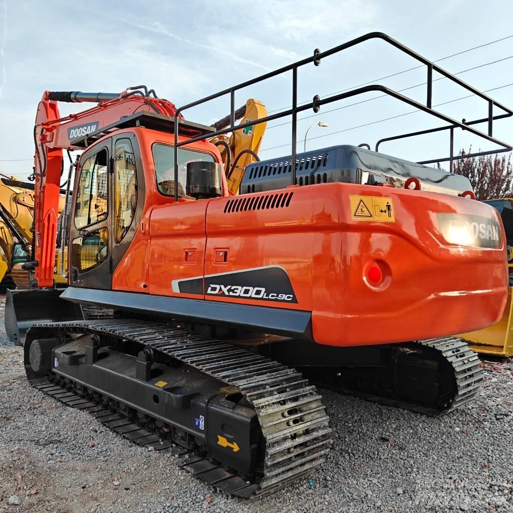 Doosan DX300LC-9C 履帶式 挖土機/掘鑿機/挖掘機