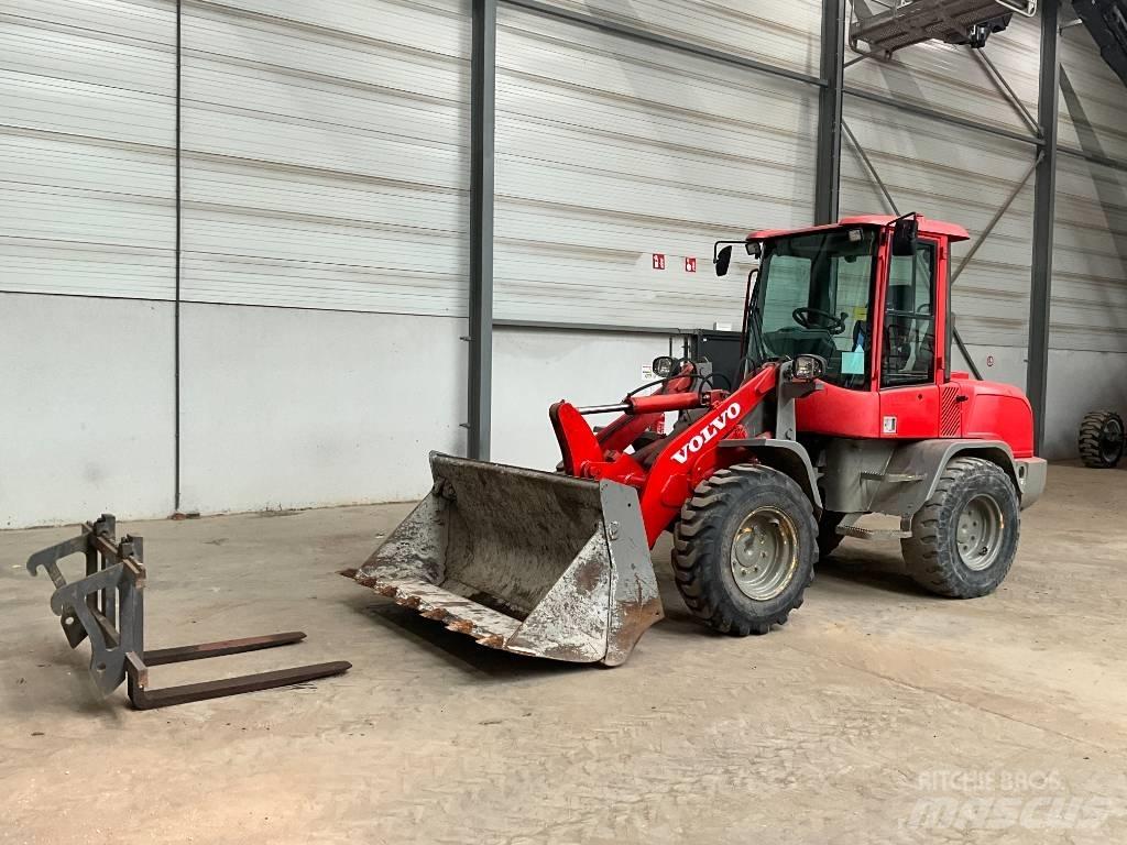 Volvo L 30 G 輪胎式裝載機