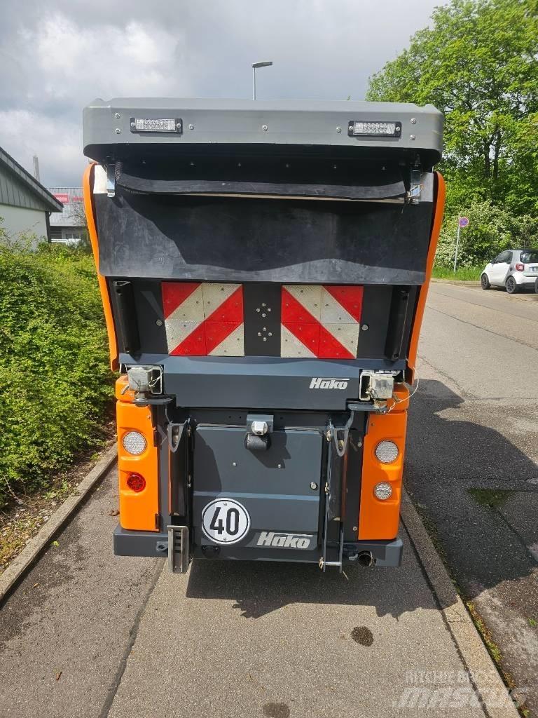 Hako Citymaster 1650 掃倉機
