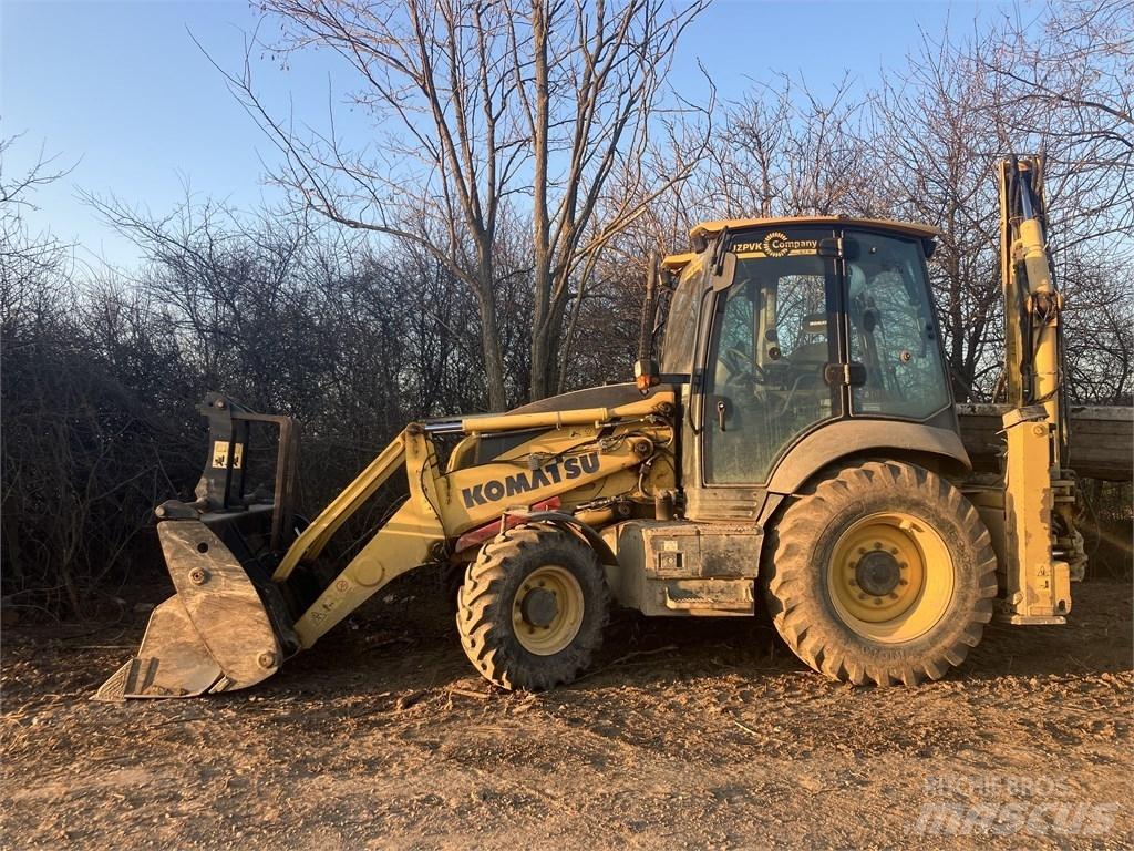 Komatsu WB93R-8 反鏟裝載機