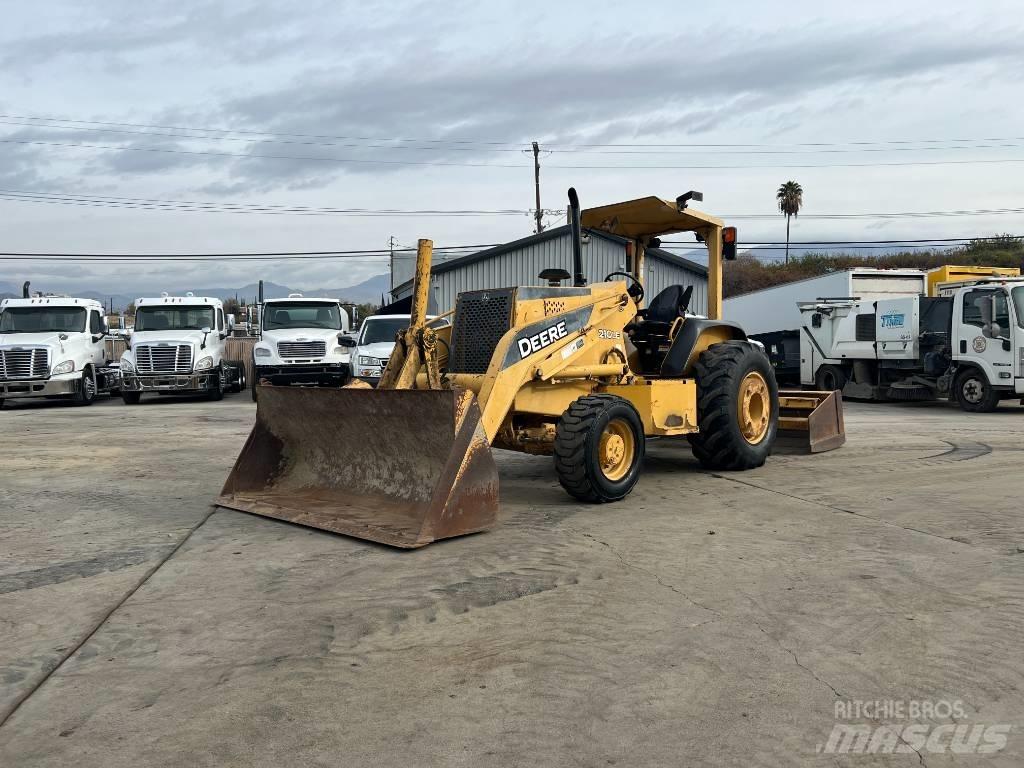 John Deere 210 LE 前端裝載機和挖掘機