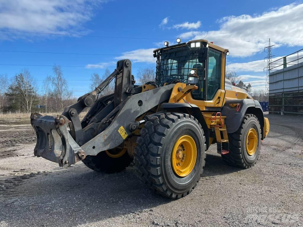 Volvo L 120 H 輪胎式裝載機