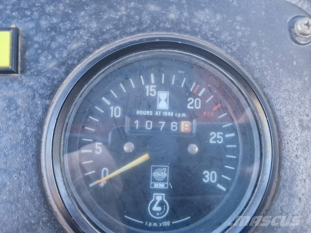 Volvo BM 500 曳引機