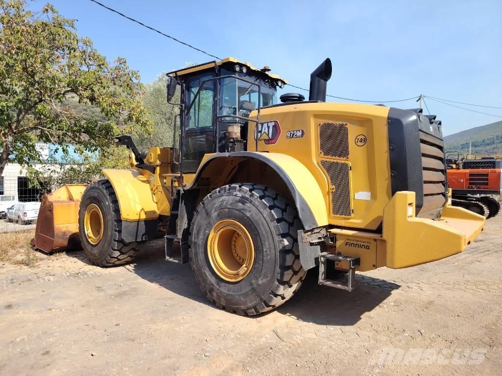 CAT 972 M 輪胎式裝載機