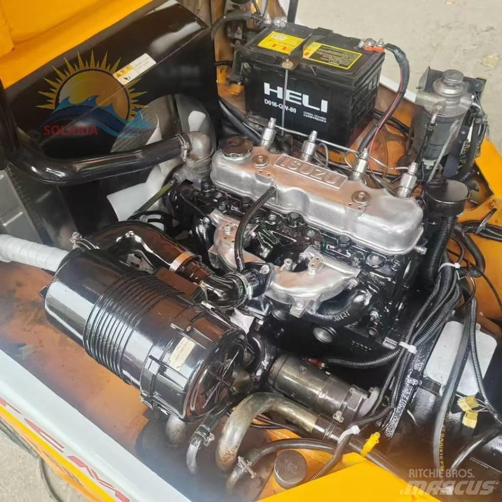 TCM FD 30 柴油卡車