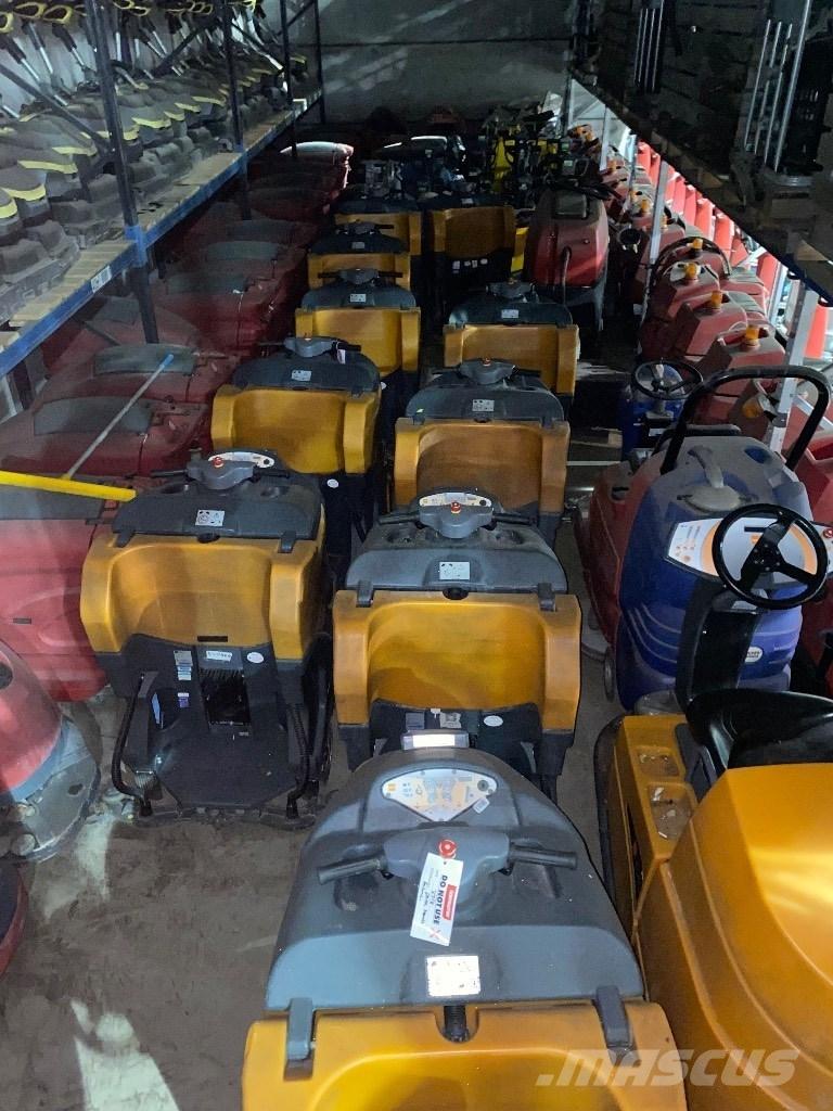 Taski XPR 洗地吸乾機