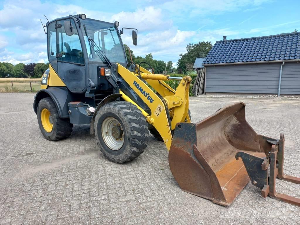 Komatsu WA 80-6 輪胎式裝載機