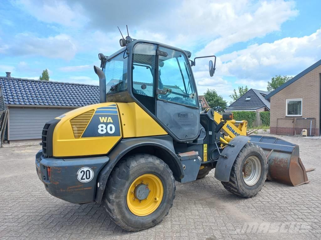 Komatsu WA 80-6 輪胎式裝載機