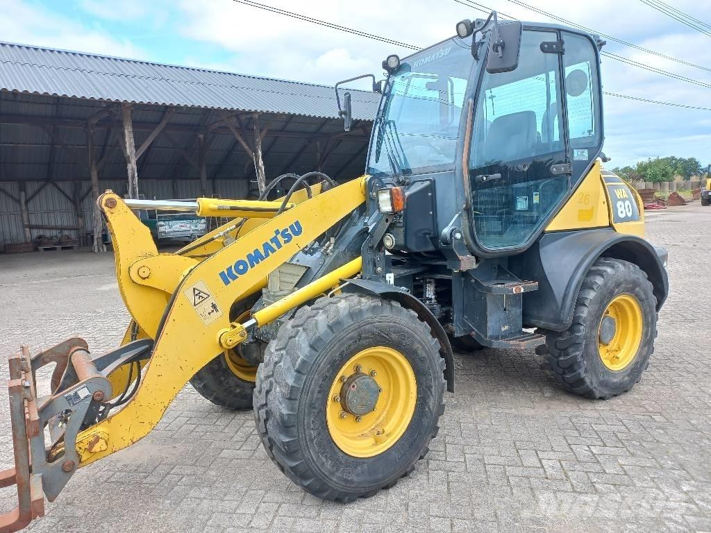 Komatsu WA 80-6 輪胎式裝載機