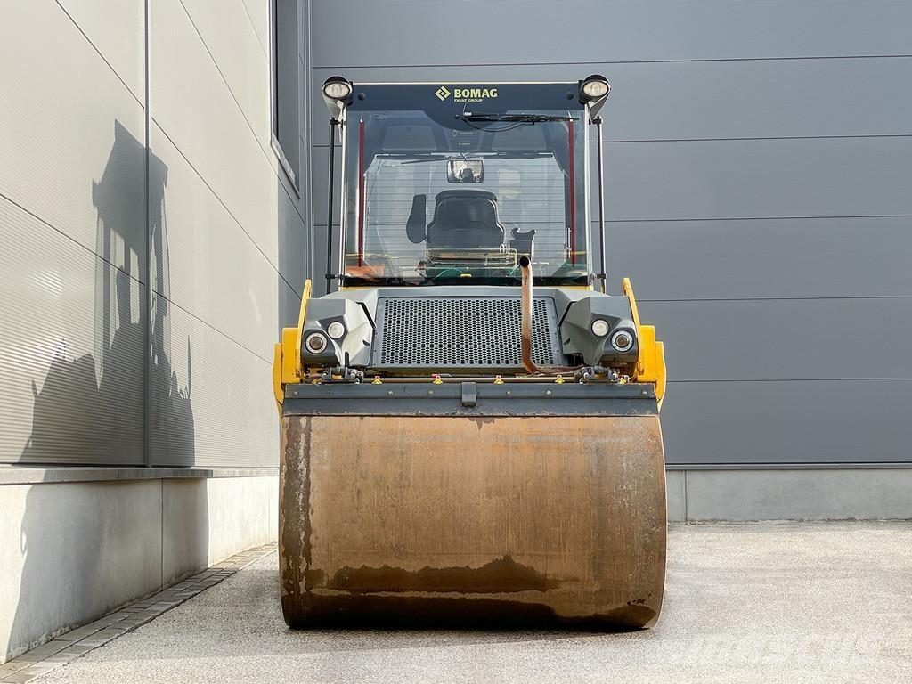 Bomag BW 151 AD-5 雙輪滾壓機