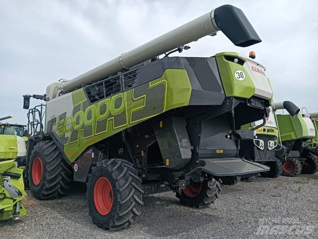 CLAAS TRION 750 聯合收穫機
