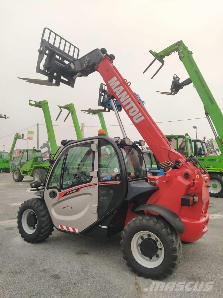 Manitou 625 伸縮臂操作車