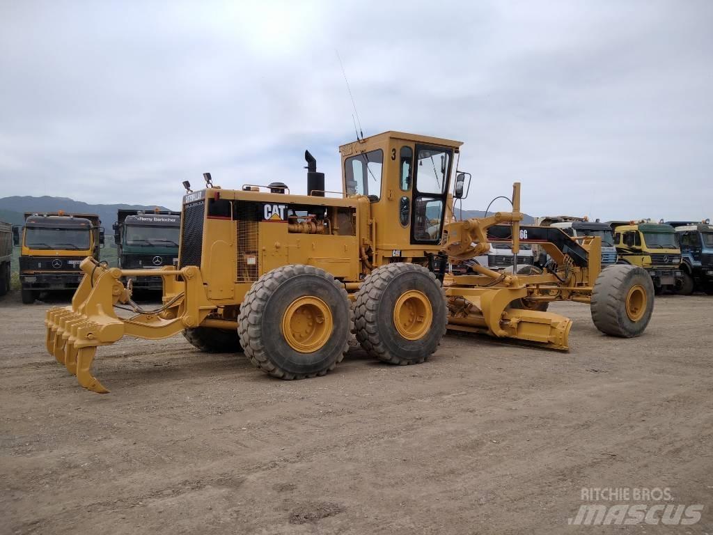 CAT 16 G 平土機