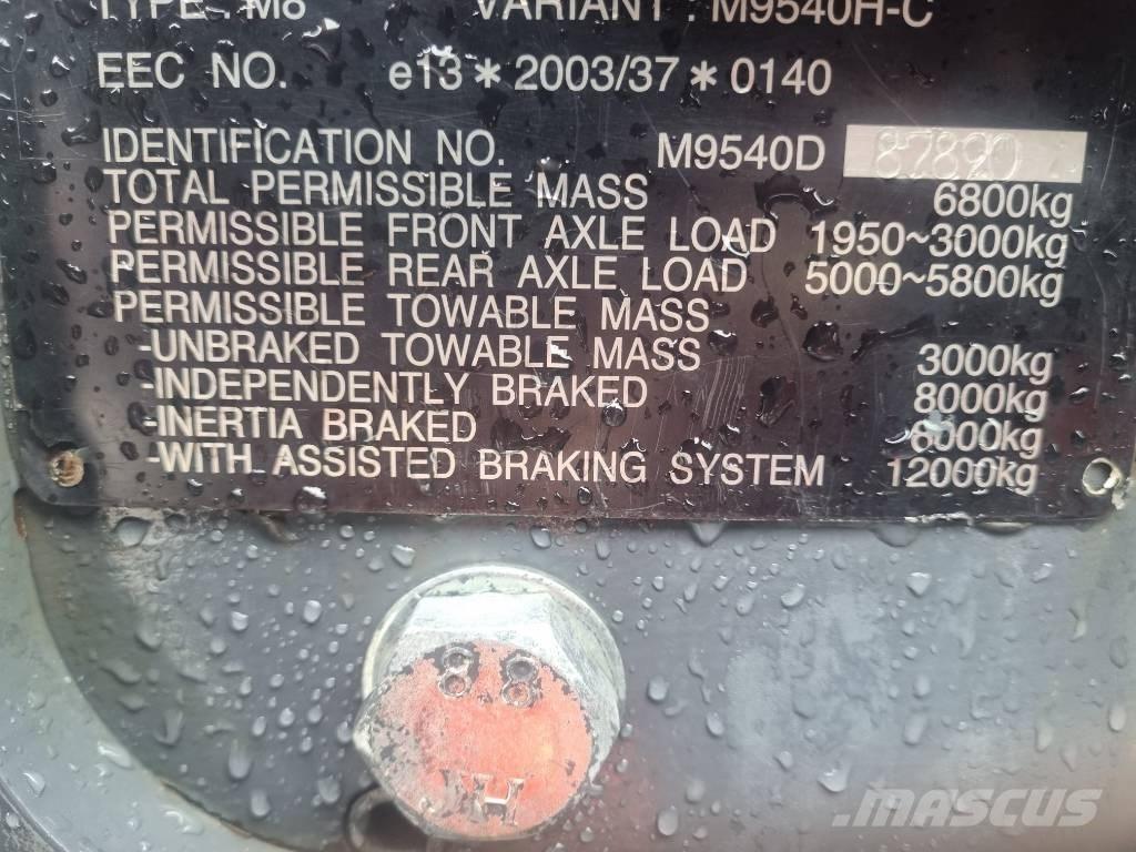 Kubota M 9540 曳引機