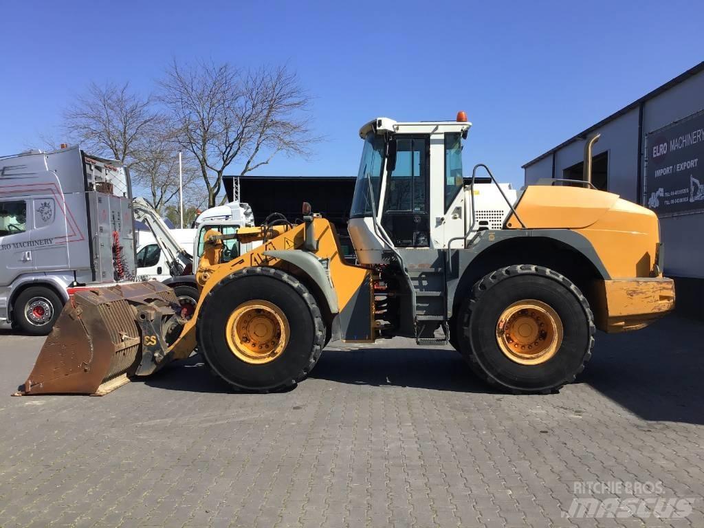 Liebherr L 544 輪胎式裝載機