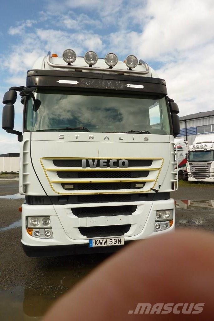 Iveco AS 440 6X2 曳引機組件