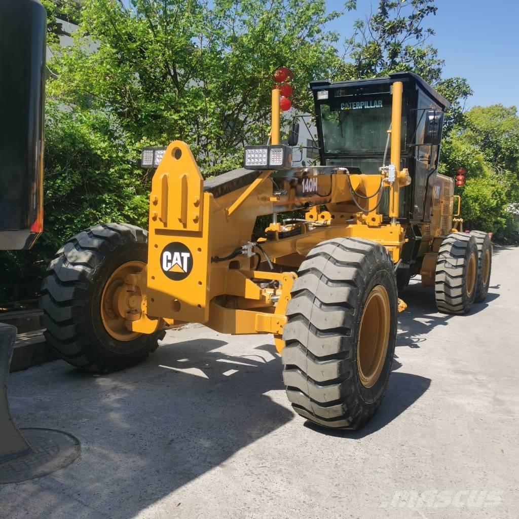 CAT 140 H 平土機