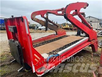  Laxo LIFT DUMPER 勾斗車