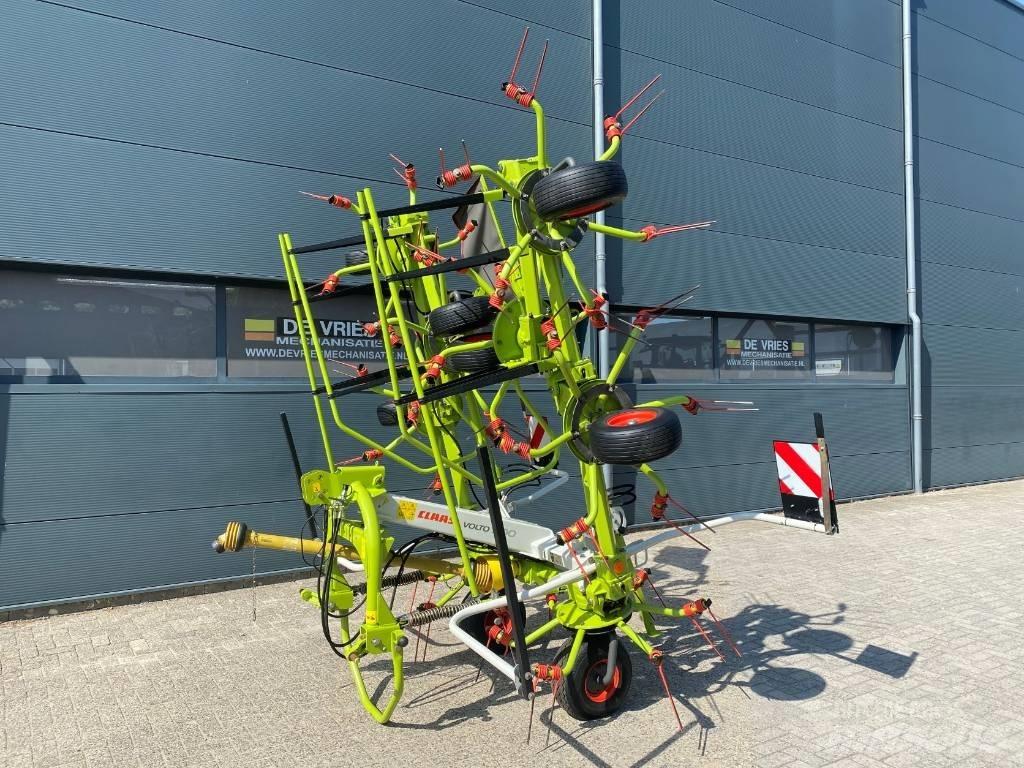 CLAAS Volto 900 耙與翻草機