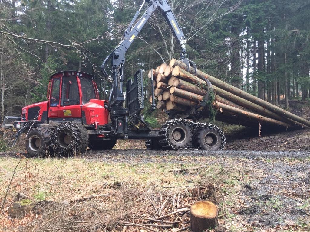 Komatsu 875 集運機
