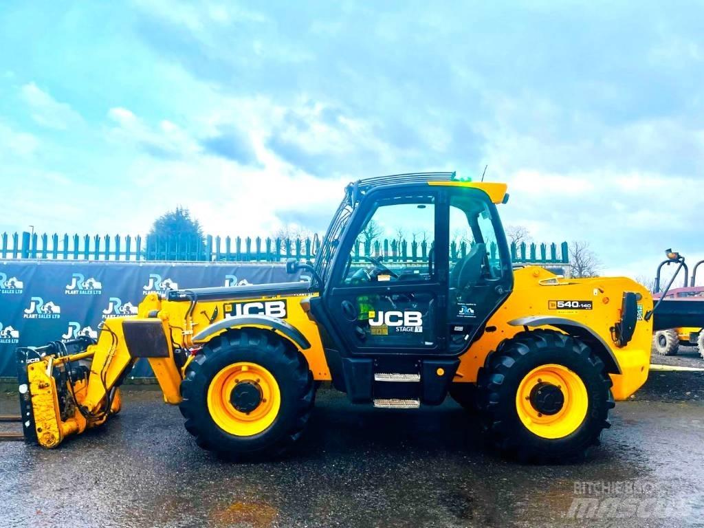 JCB 540-140 伸縮臂操作車