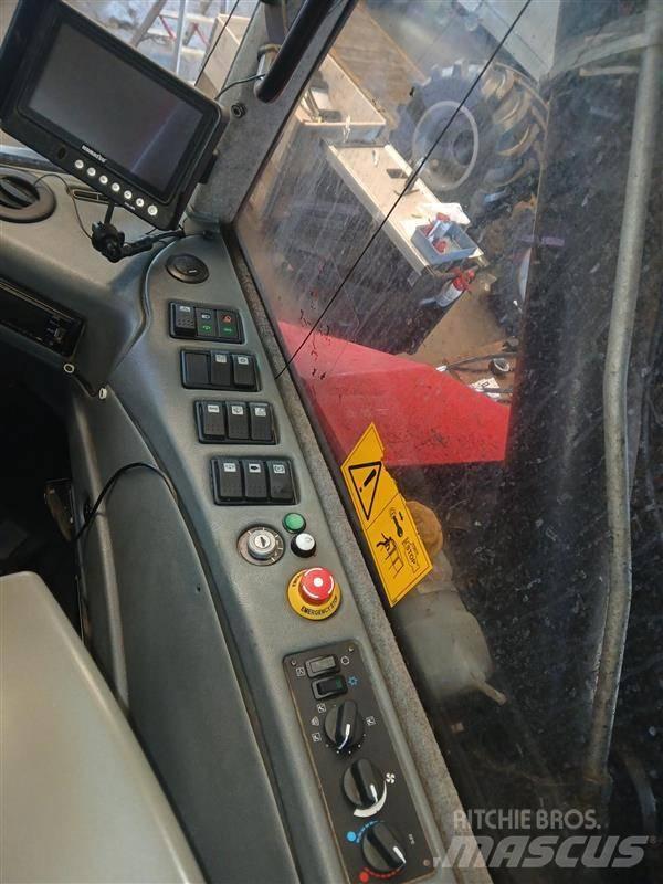 Komatsu 941.1 收穫機