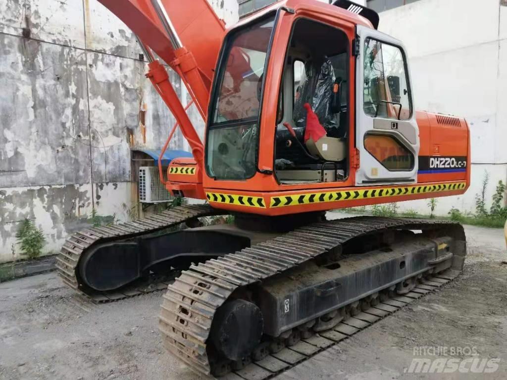 Doosan DH 220 LC-7 履帶式 挖土機/掘鑿機/挖掘機