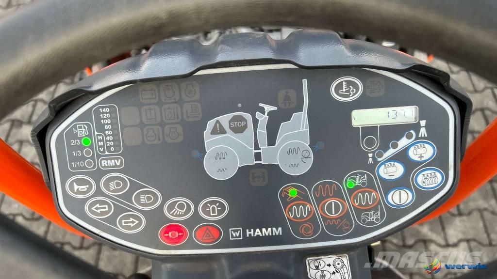 Hamm HD 12 VV 雙輪滾壓機