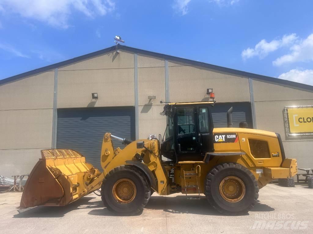 CAT 938M 輪胎式裝載機