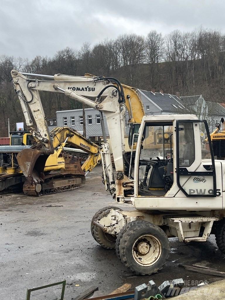 Komatsu PW 95 旋轉式挖土機/掘鑿機/挖掘機